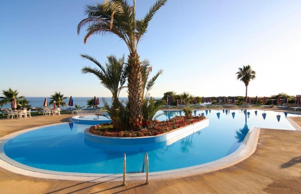 Corallia Beach Hotel Apartments Коралова Затока Екстер'єр фото